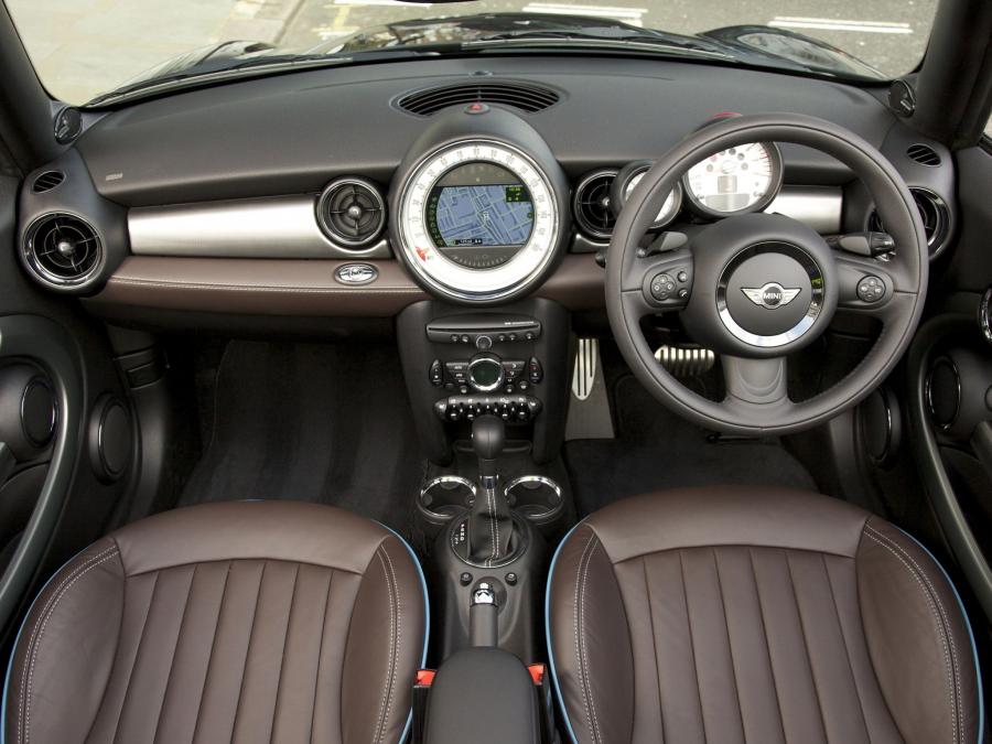  Mini Cooper S Cabrio Highgate 2012 года  (UK) (фото 9 из 9)